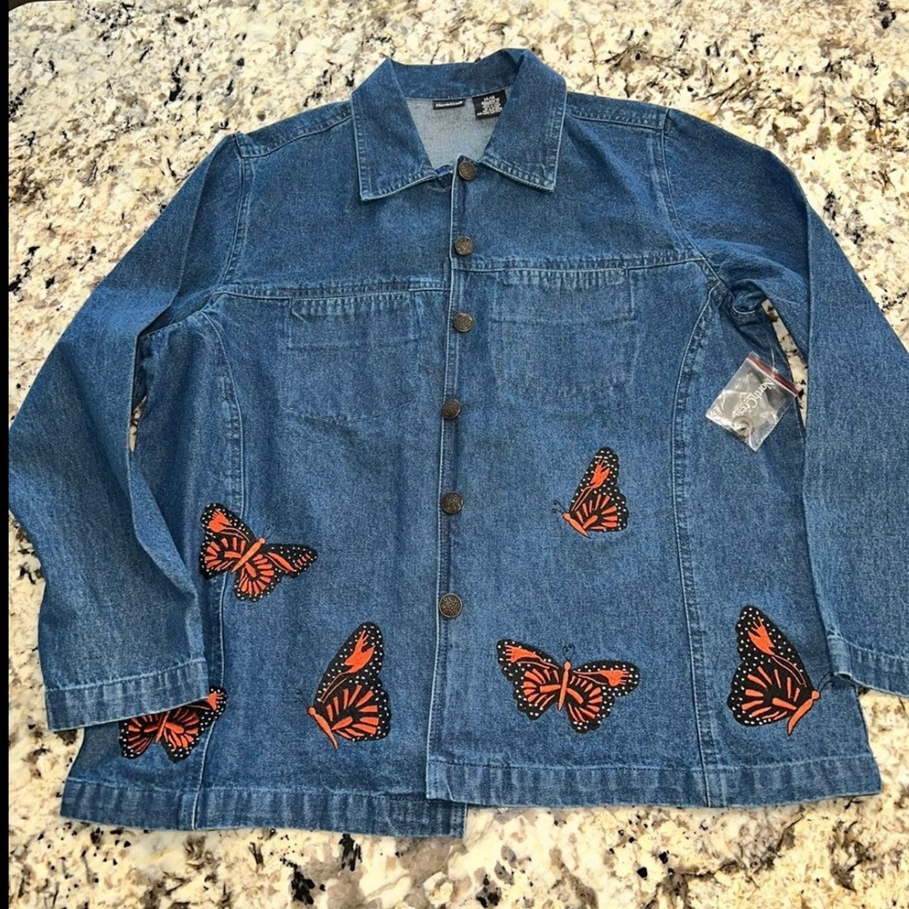North Crest butterfly denim button up